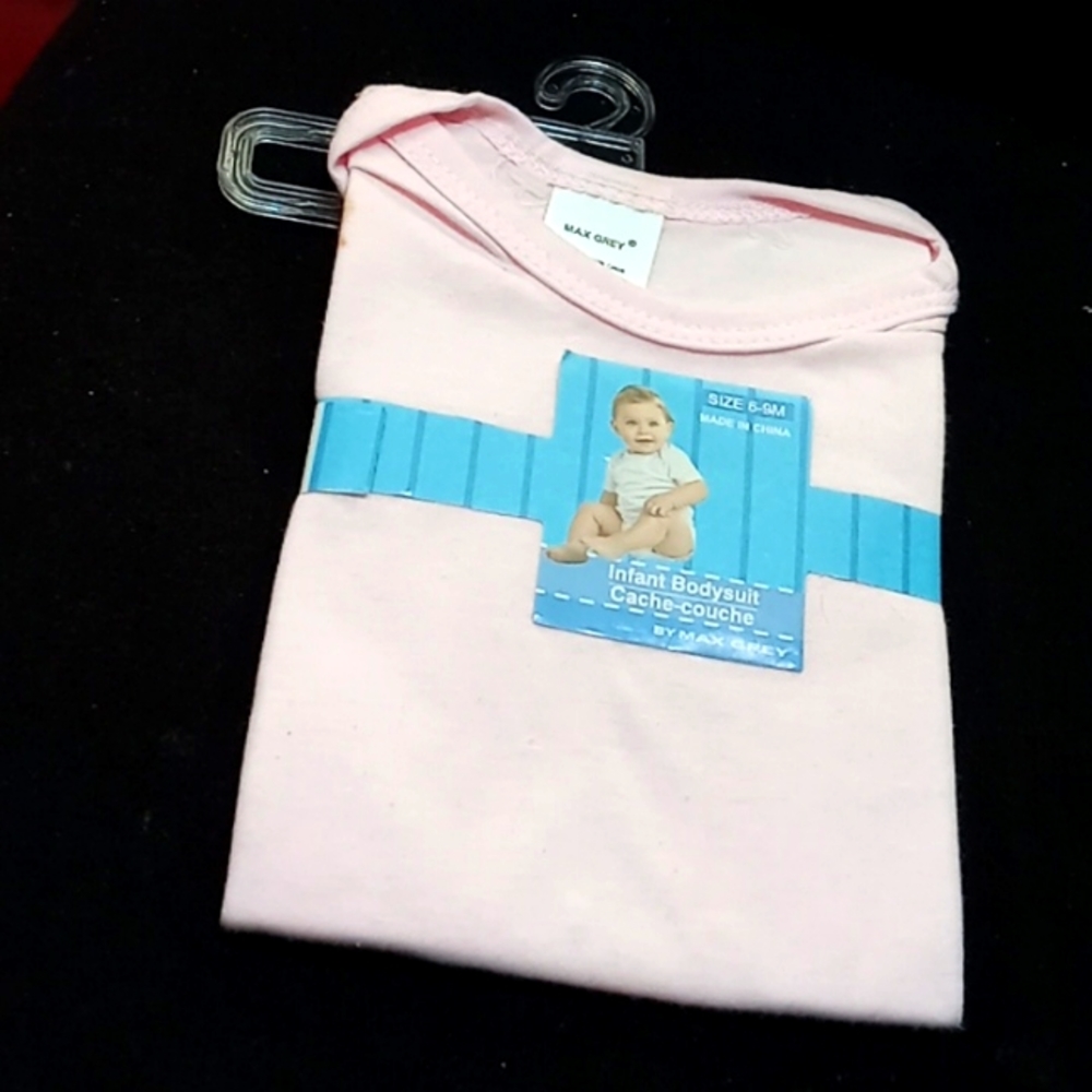 Size 6-9 months baby bodysuit in Pink